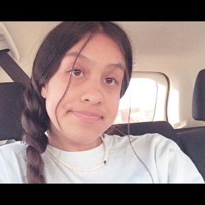 Meet your Posher, Veronica